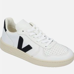 Veja V 10 Sneaker